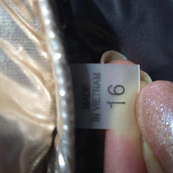 SAM. Shiny Metallic Rose Gold Puffer Jacket with Fur - Picture 5 of 16